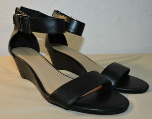 merona shoes sandals