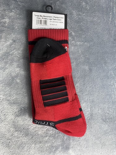 NFL Tampa Bay Buccaneers Socks Strideline Mens M/L Premium Knit Fan Logo Red NEW - Picture 5 of 7