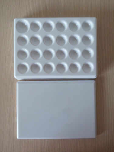 1PC Dental Lab Porcelain Mixing Watering Plate Wet Tray 24 pits plastic plate - Afbeelding 1 van 4