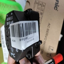 1PCS New In Box DANFOSS BFP21R3 Combustion Oil Pump plc