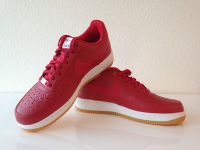 nike air force komplett rot
