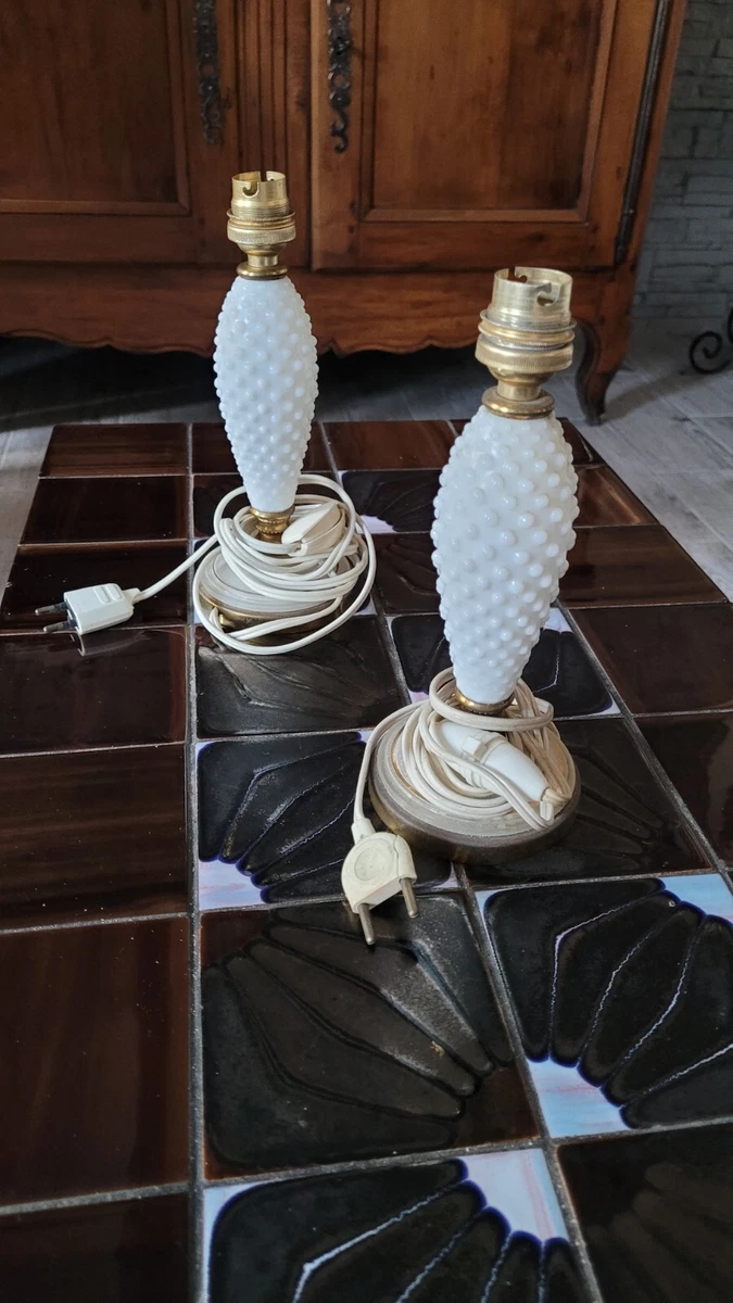 Lampe socle rat de cave en métal et opaline | Ma Cabane Vintage