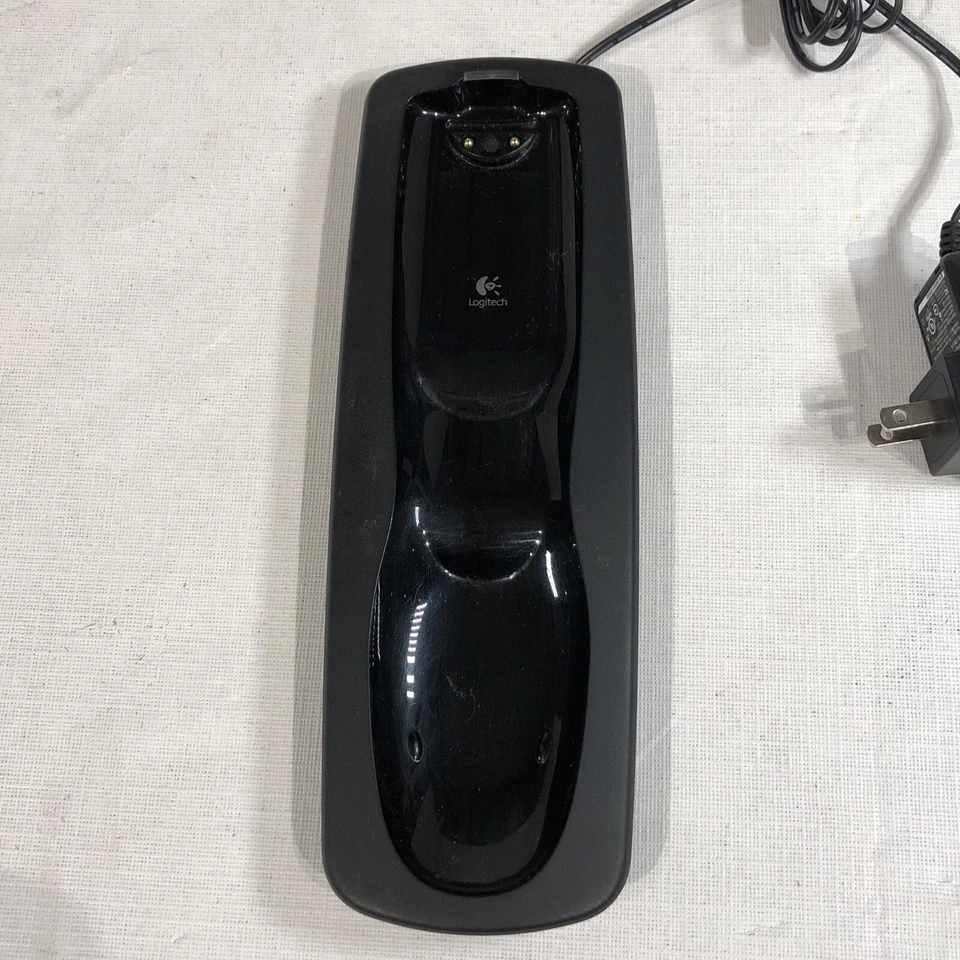 Logitech Harmony Technology L-LW20 815-000038 One Universal Smart Remote - Black - Image 4 of 4