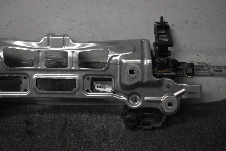 UNIDAD DE TRANSMISIÓN ALERÓN TRASERO PORSCHE CAYMAN BOXSTER S FABRICANTE DE EQUIPOS ORIGINALES DE FÁBRICA 2017-2023 Foto 3 de 4