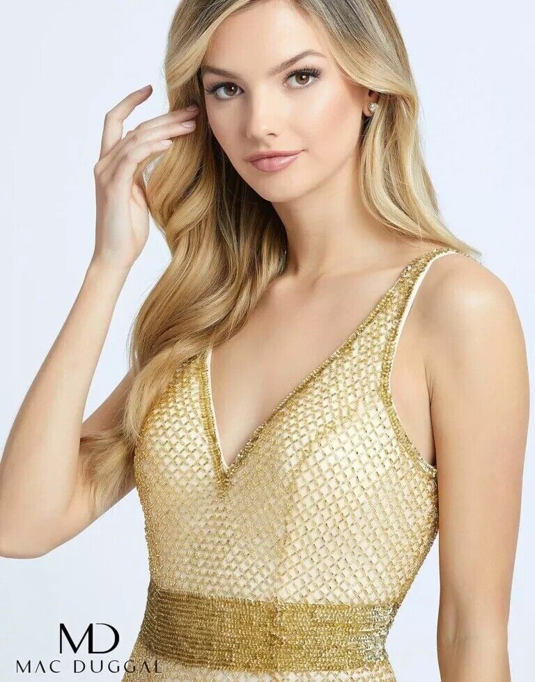 Foto 2 di 8
