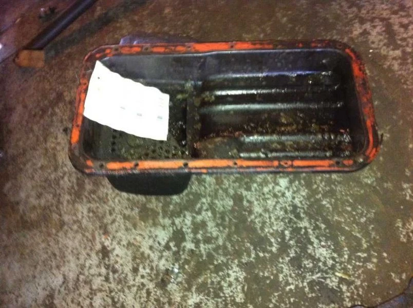 Cacerola de aceite Isuzu Trooper 92-97 3,2 litros 6 cilindros Foto 2 de 4