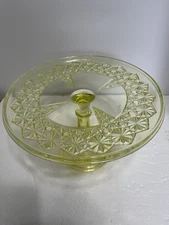 Vaseline Daisy and Button Pedestal Cake Stand