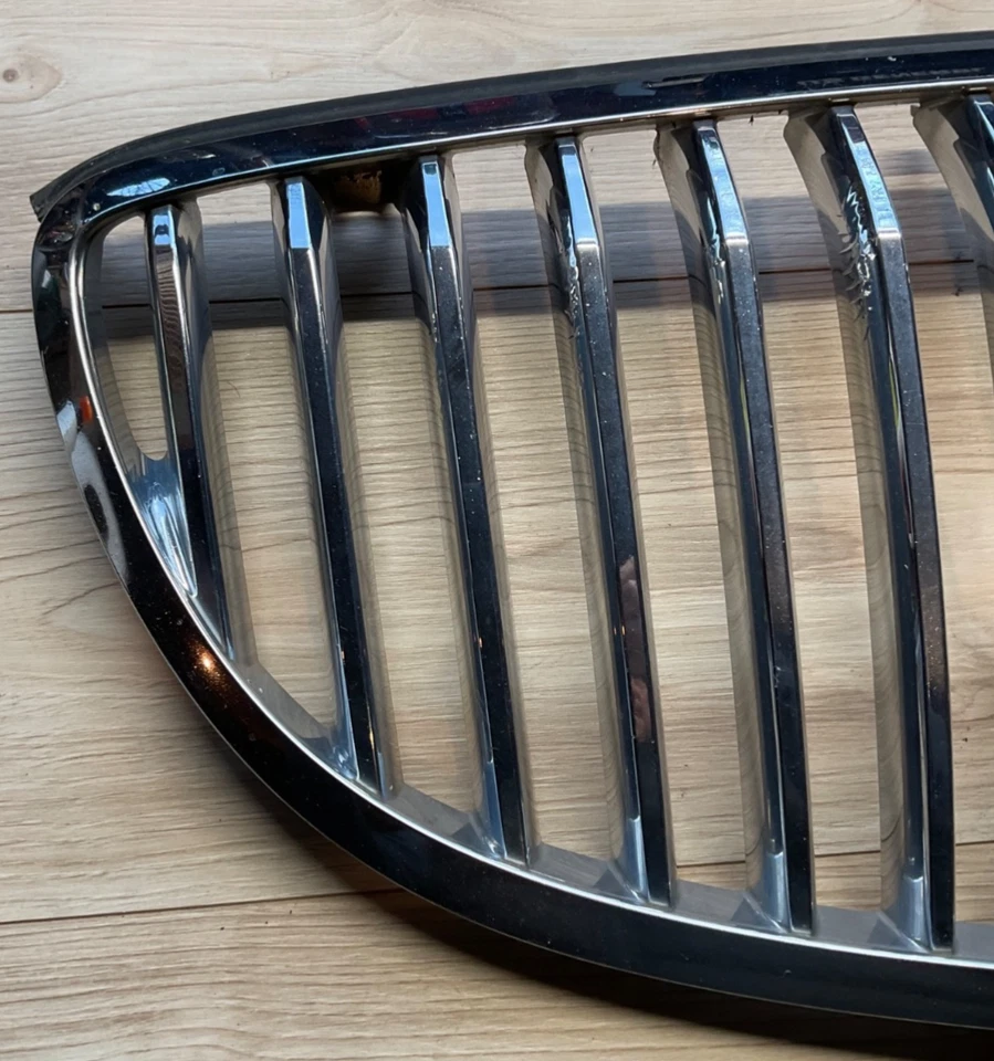 Buick Lacrosse 2008-09 parrilla cromada central superior delantera con emblema OEM Foto 2 de 4