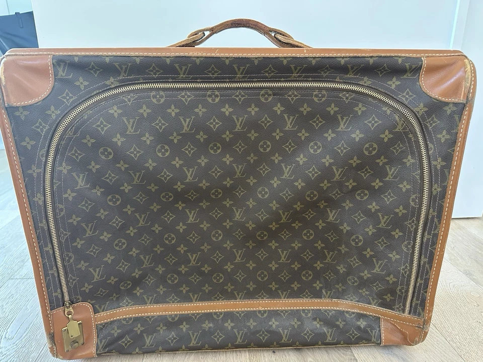Maleta de viaje Louis Vuitton vintage con monograma de lona Pullman Foto 3 de 4