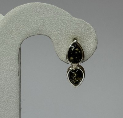 BERNSTEIN Stein OHRRINGE mit Sterlingsilber. Grünliche Bernstein Ohrringe. Bernstein Ohrstecker