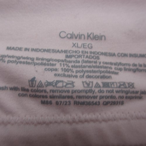Calvin Klein Bra Size XL Light Pink Padded Wireless Adjustable Clasp Back - Picture 10 of 11