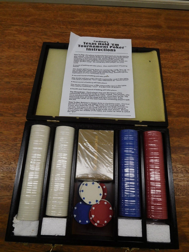 Texas Hold 'Em Poker Set in Wood Box ~ Unused - 第 2/6 張圖片