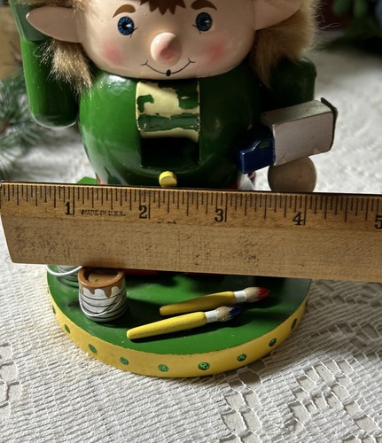 Nutcracker Village Santas Workshop Painting Elf 2002 Vintage Rare Find EUC - Picture 11 of 11