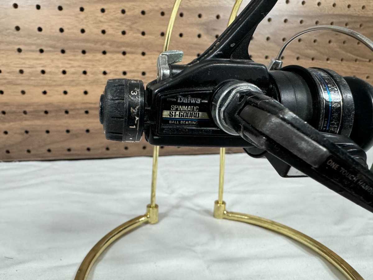 old reel Daiwa SPINMATIC ST-600RD vintage fishing seawater old reel Daiwa SPINMATIC ST-600RD vintage fishing seawater