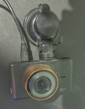 Apeman dash cam c450 w/ onn 32mb sd card, mount, charge cable sed