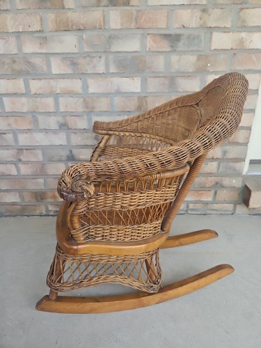 Vintage Childs Wicker Rattan Victorian Style Rocking Chair - Picture 4 of 22