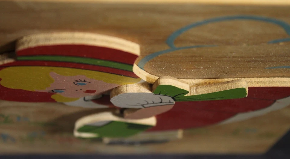 Vtg Nursery Rhyme Wall Hanging Art Picture Wood Mary Quite Contrary Garden MCM - Image 4 of 4