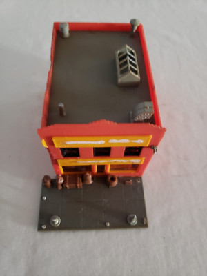 Ho Scale Tyco General Store POLA AS IS DAMAGED TOP EDGE AND GRATE