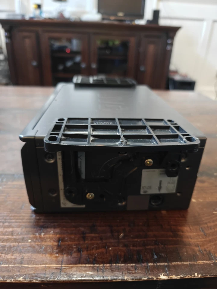 JVC 12-Disc Car CD Changer System Disc Cartridge Model CH-X11 Black UNTESTED - Image 4 of 4