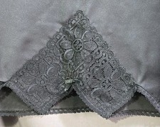 Vassarette Half Slip Vintage Polyester Low Luster Waist 26"-34" Length 26"