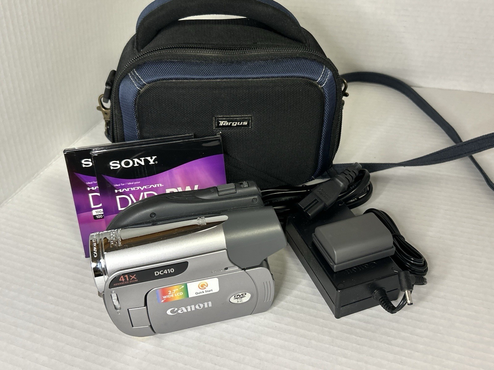 41x Zoom W/ Case Charger Discs Tested Working