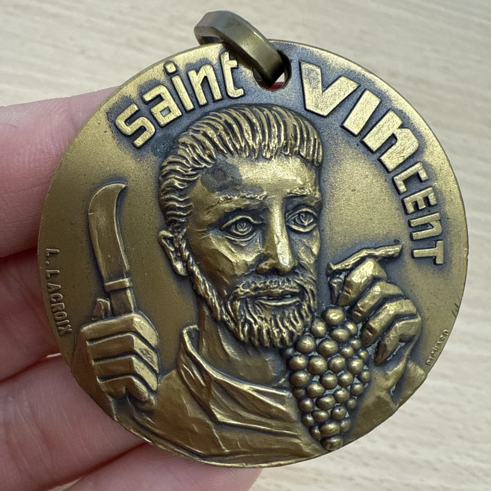 Médaille Pendentif Saint Vincent L Lacroix Pichard En Bronze