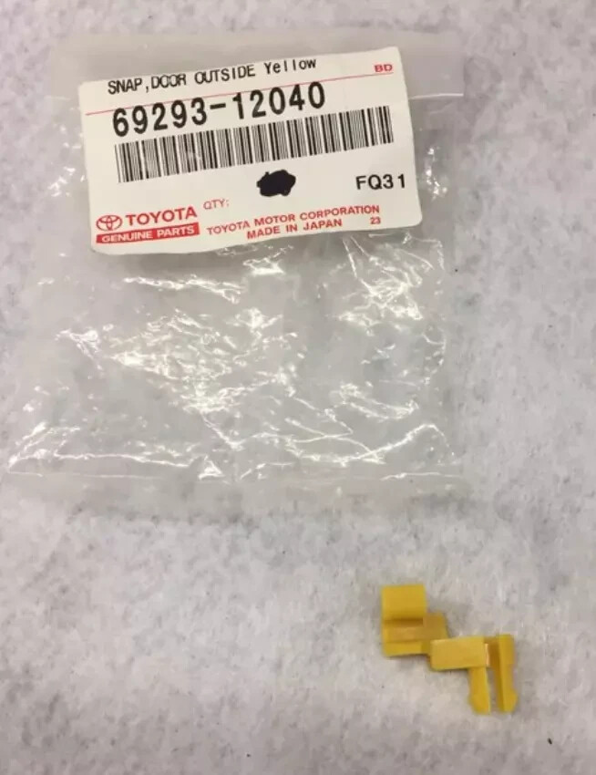 TOYOTA GENUINE LEXUS DRIVERS SIDE EXTERIOR DOOR HANDLE ROD CLIP