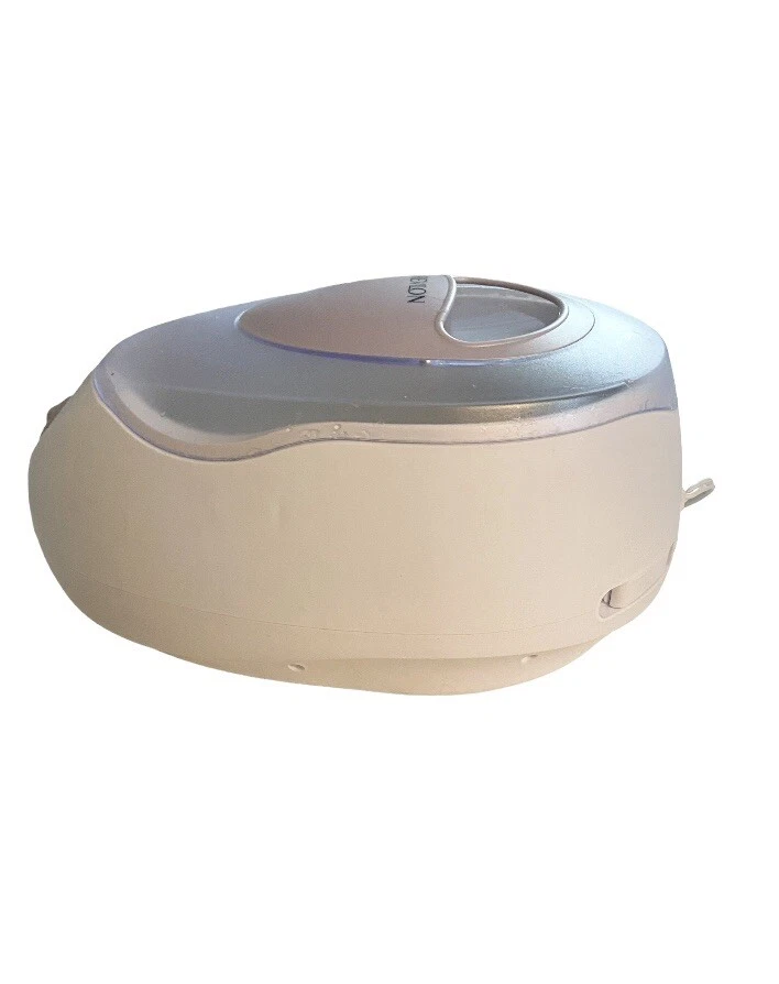 Modelo de baño de cera de parafina Revlon Beauty Moisture Stay Foto 2 de 3