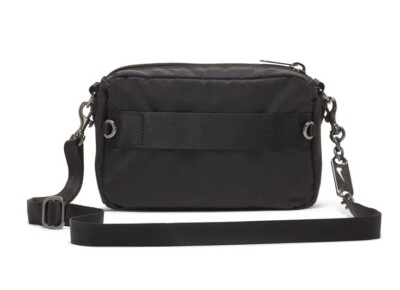 NIKE★ナイキ スポーツウェア フューチュラ ラックスCW9304-010 Nike Unisex Sportswear Futura Luxe Crossbody Bag Casual