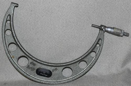 Mitutoyo 103-185A Micrometer ~ 8-9in