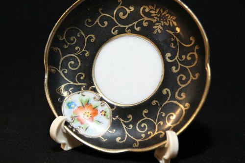 Vintage Fine China Cup and saucer ~ Children Set ~Occupied Japan ~ Black & Gold - Picture 6 of 8