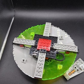 Vintage LEGO Space: Cyber Saucer (6900/6999) Incomplete