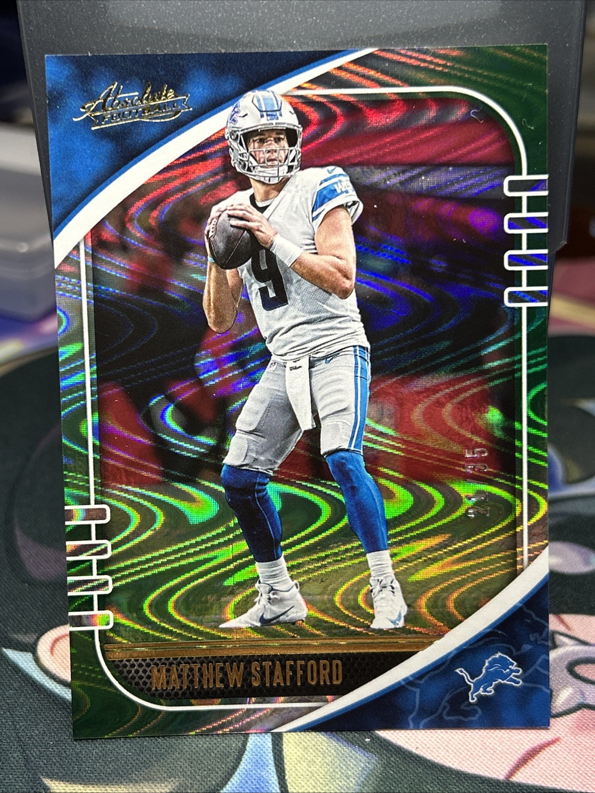 2020 Panini Absolute - Matthew Stafford #8 Green Waves /35