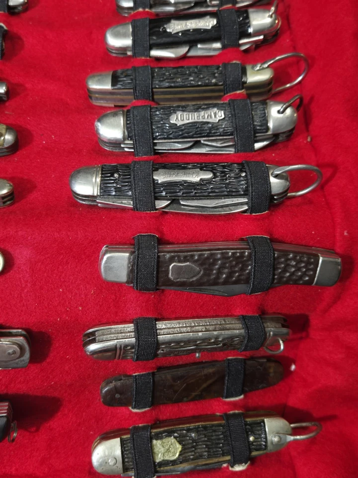 ENORME COLECCIÓN DE CUCHILLOS VINTAGE CON ESTUCHE DE CUERO  Foto 4 de 4