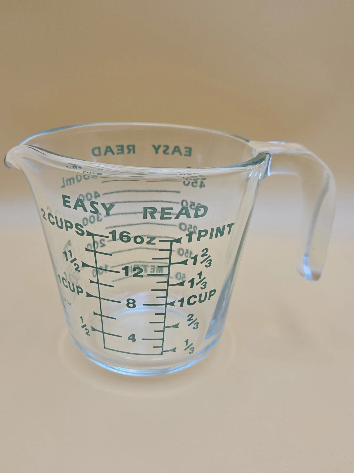 Pyrex Measuring 2 Cup Easy Read Model 516 - O Made In USA Microwaveable
