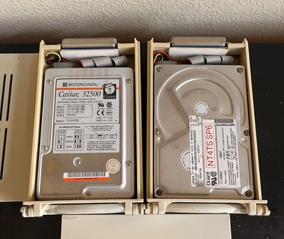 Vintage Hard Drive Caddy W/ Western Digital Caviar 32500 & Quantum 1080AT 3.5