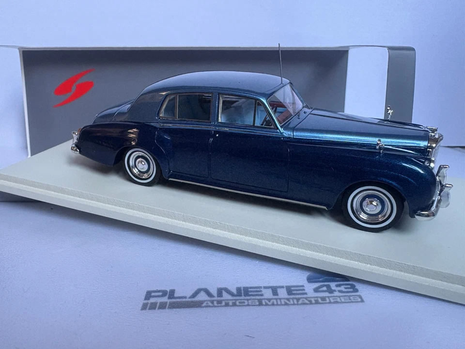 SPARK BENTLEY S2 STANDARD STEEL BODY SALOON 1959-62 1/43 - Photo 2/4