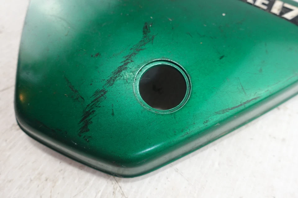 1976 KAWASAKI KE175 KE 175 ENDURO KE175B Left  SIDE COVER G3D Foto 3 de 4