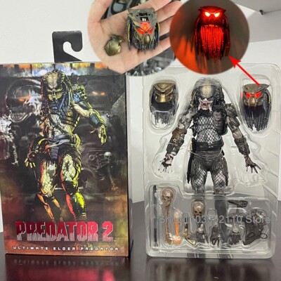 Neca Elder Predator Figur mit LED Predator vs Alien Edition Raubtier Alien Hunte