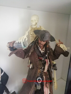 Hot Toys HT 1/6 DX15 Pirates of the Caribbean 5 Jack Sparrow