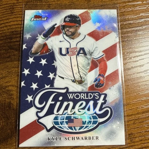 2026 Topps Finest Kyle Schwarber Refractor (RAW)