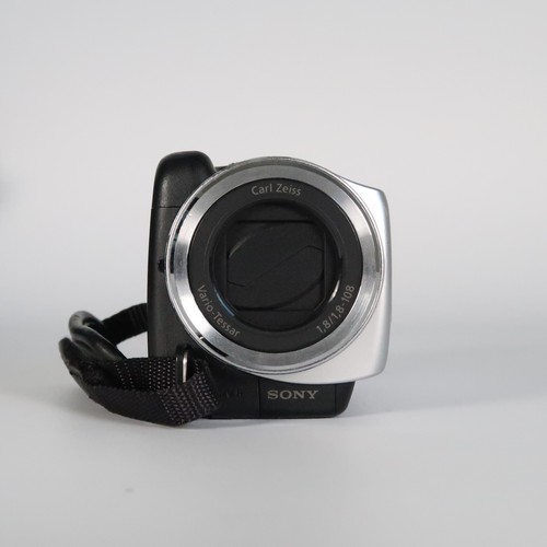 Sony Handycam DCR-SR37E Camcorder 60GB HDD, Case, Sd Card, Transfer Cable - Picture 3 of 18