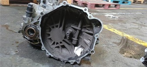 VERSNELLINGSBAK SCHAKEL Hyundai Trajet 2.0 G4JP-G 2003 M5GF1TG51G4JPG - Afbeelding 1 van 5