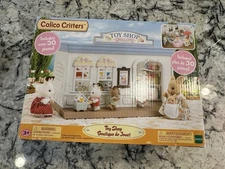 NIB Calico Critters Toy Shop with Over 30 Pieces - Factory Sealed