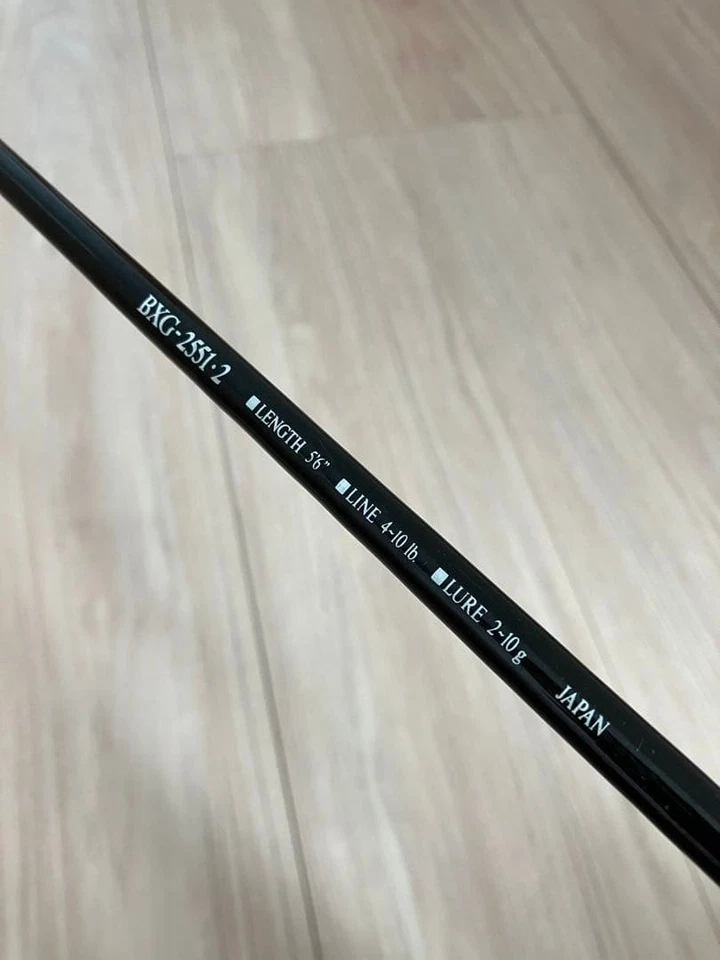 Caña de pescar trucha Shimano Bantam Exage BXG-2551-2 5,5 ft carbono usada Foto 3 de 4