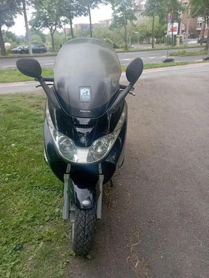 Piaggio X8 MotorRoller an Bastler abzugeben - Bild 1 von 4