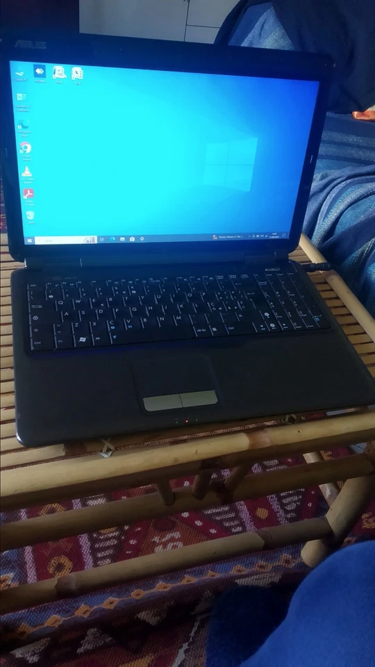 Asus K50ij Intel Core Duo 2.2Ghz 4GB RAM 250GB Windows 10 Gaming Giochi leggi - Immagine 2 di 4