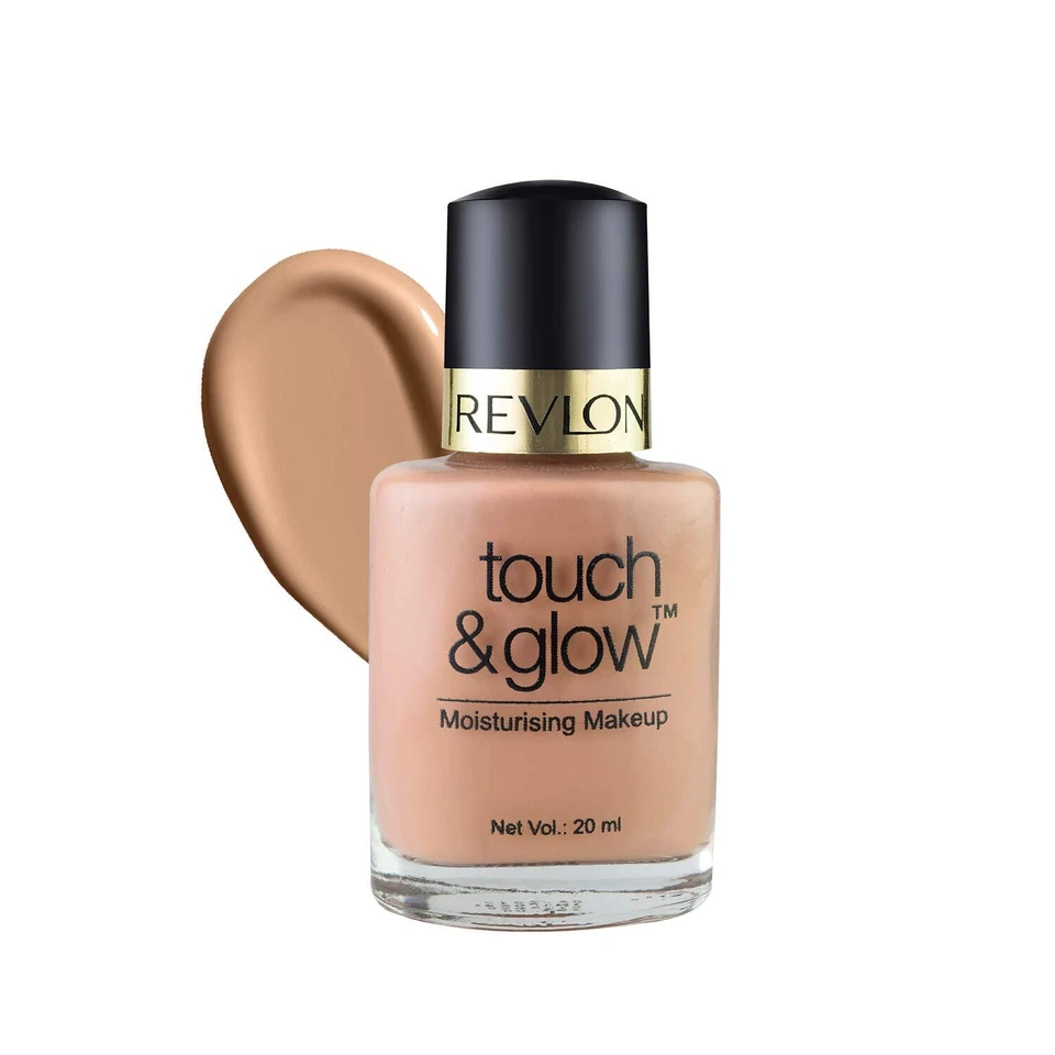 Revlon Touch And Glow Moisturising Makeup, Natural Mist 20ml - Image 4 of 4