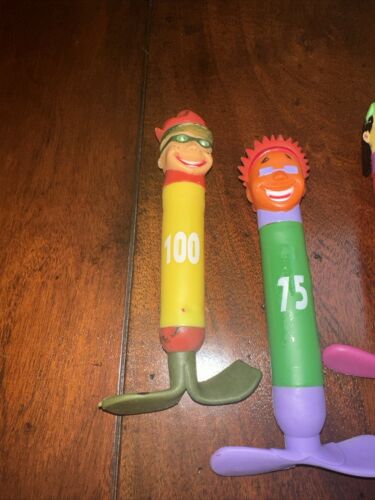 VINTAGE POOL DIVING STICKS SET OF 4 NICKELODEON ROCKET POWER W/POINTS Rubber T3 - Picture 2 of 15