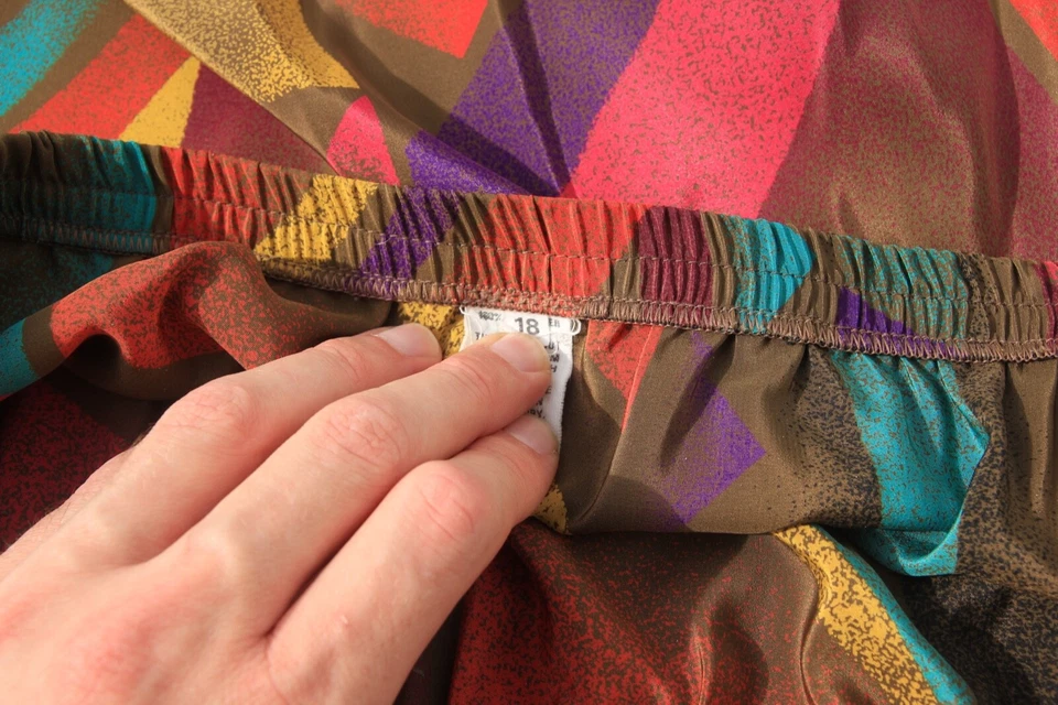 Falda Geométrica Abstracta Vintage Años 80 Marrón Multicolor Cintura Elástica Foto 4 de 4